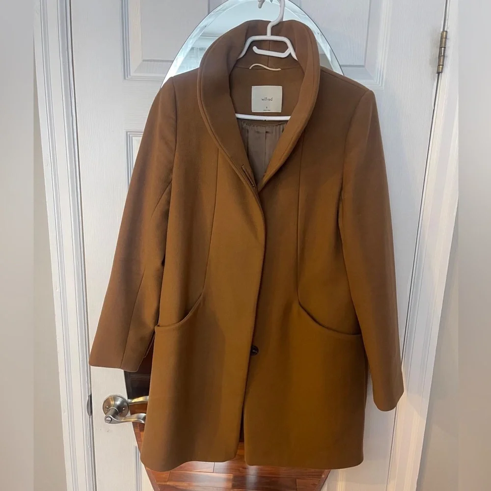 Aritzia Wilfred Cocoon Coat - Picture 8 of 12